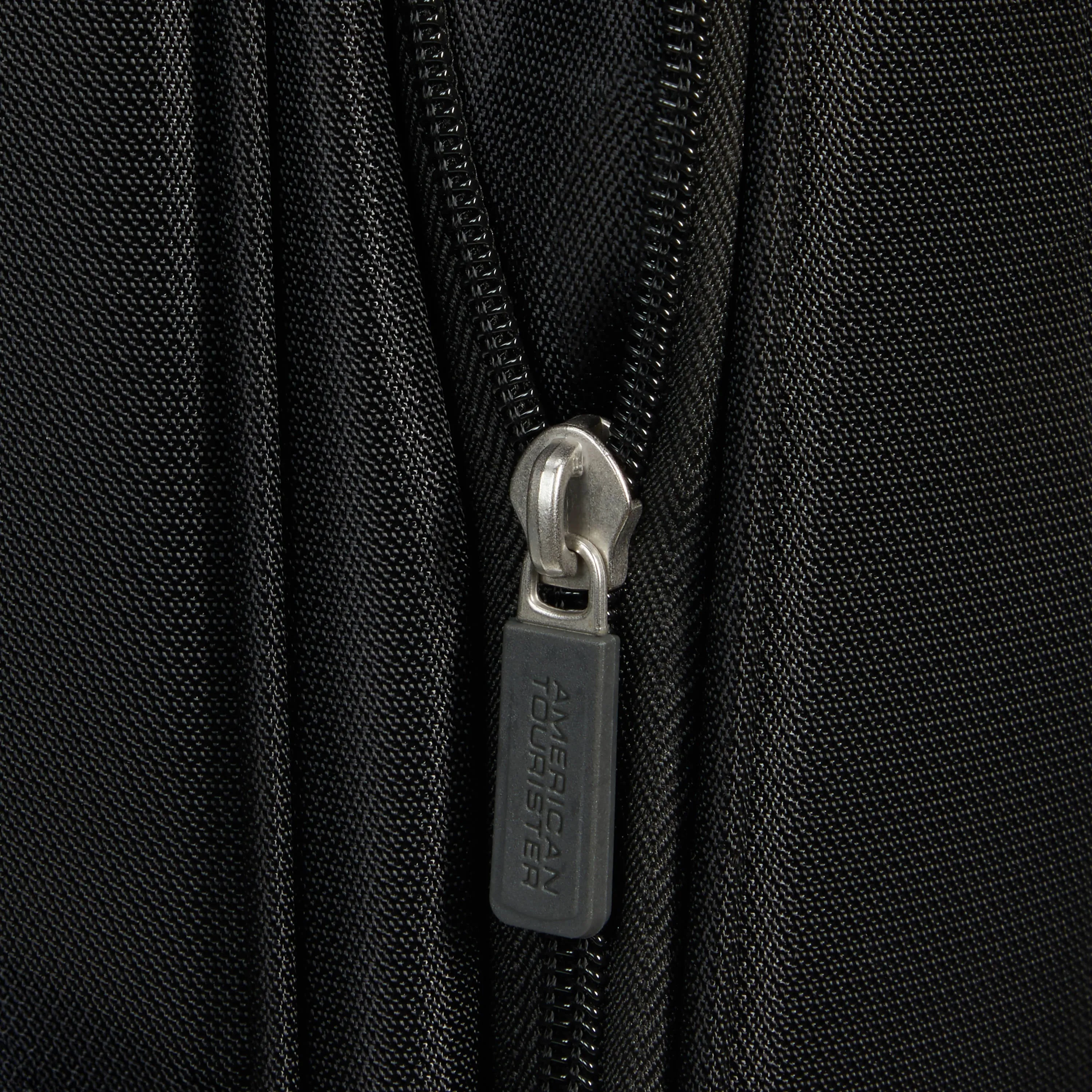 American Tourister Summerride Expandable Spinner Carry-On Luggage