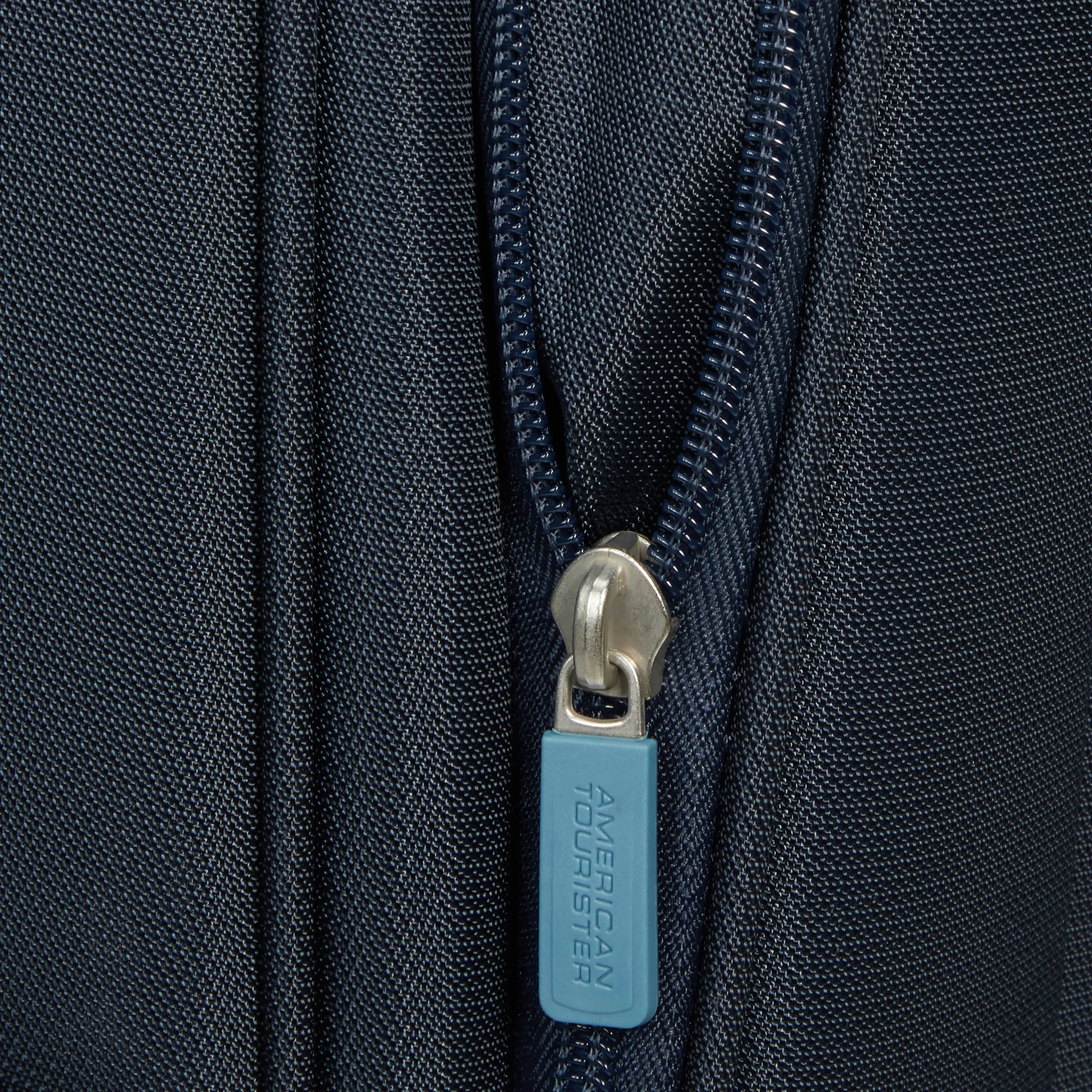 American Tourister Summerride Expandable Spinner Carry-On Luggage