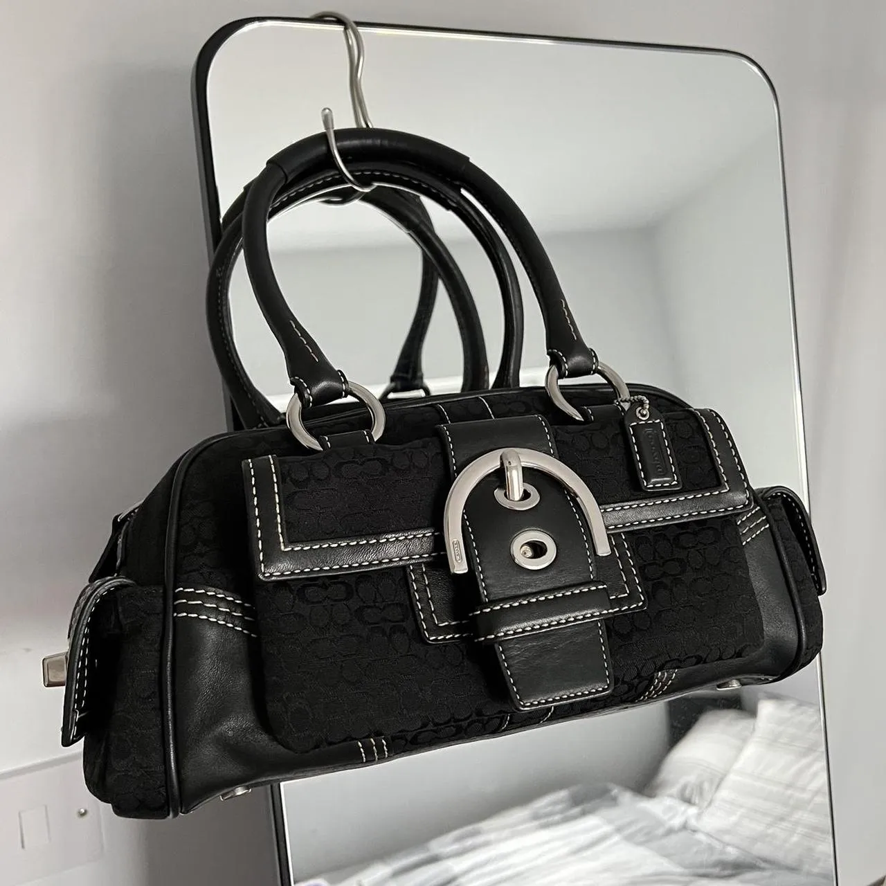 coach signature soho satchel - black/silver
