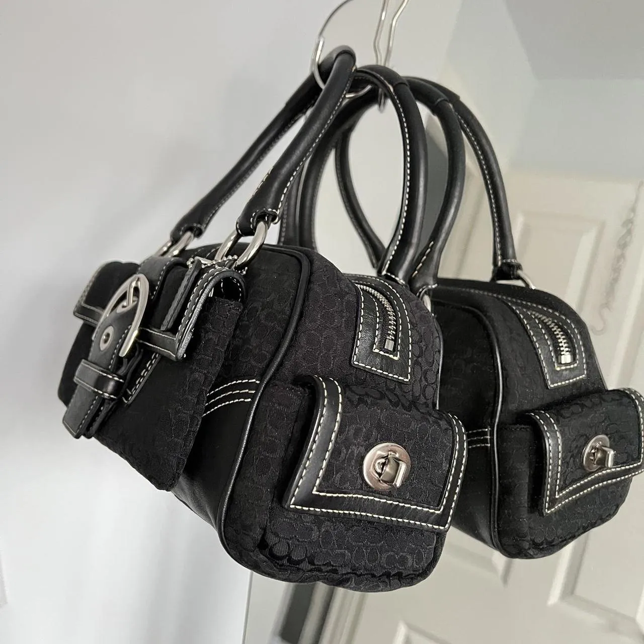 coach signature soho satchel - black/silver