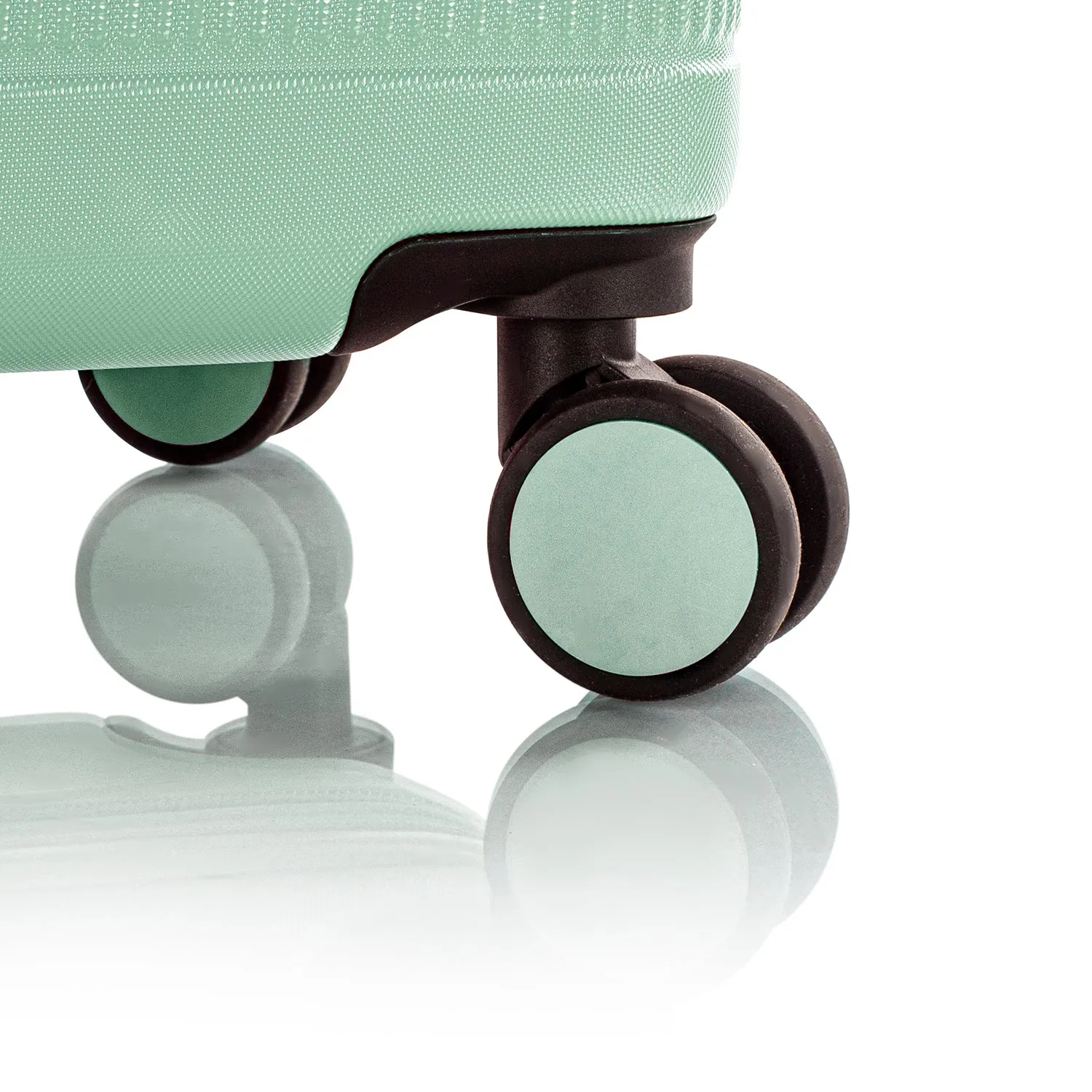 Glo 30" Luggage