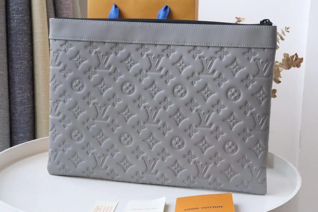 SO - LV POCHETTE DISCOVERY M62903