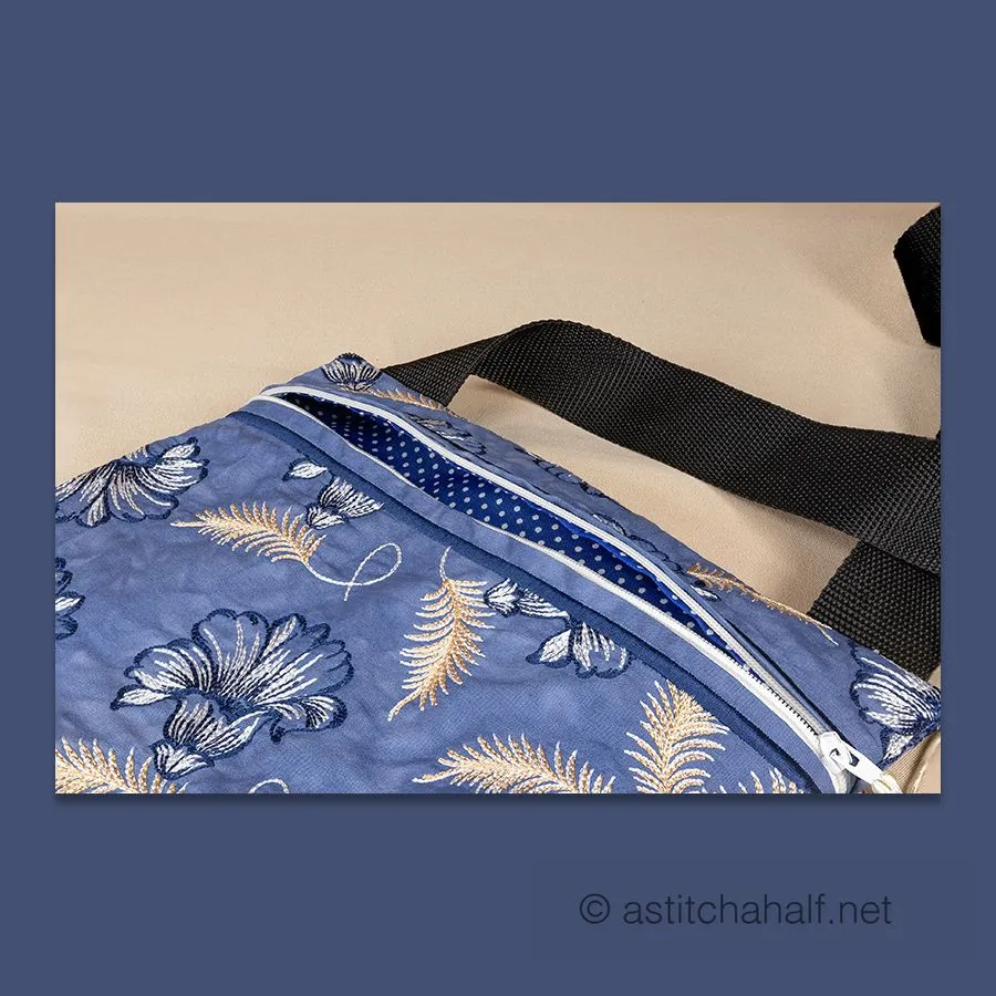 Viva Verdant Shoulder Bag with Zipper